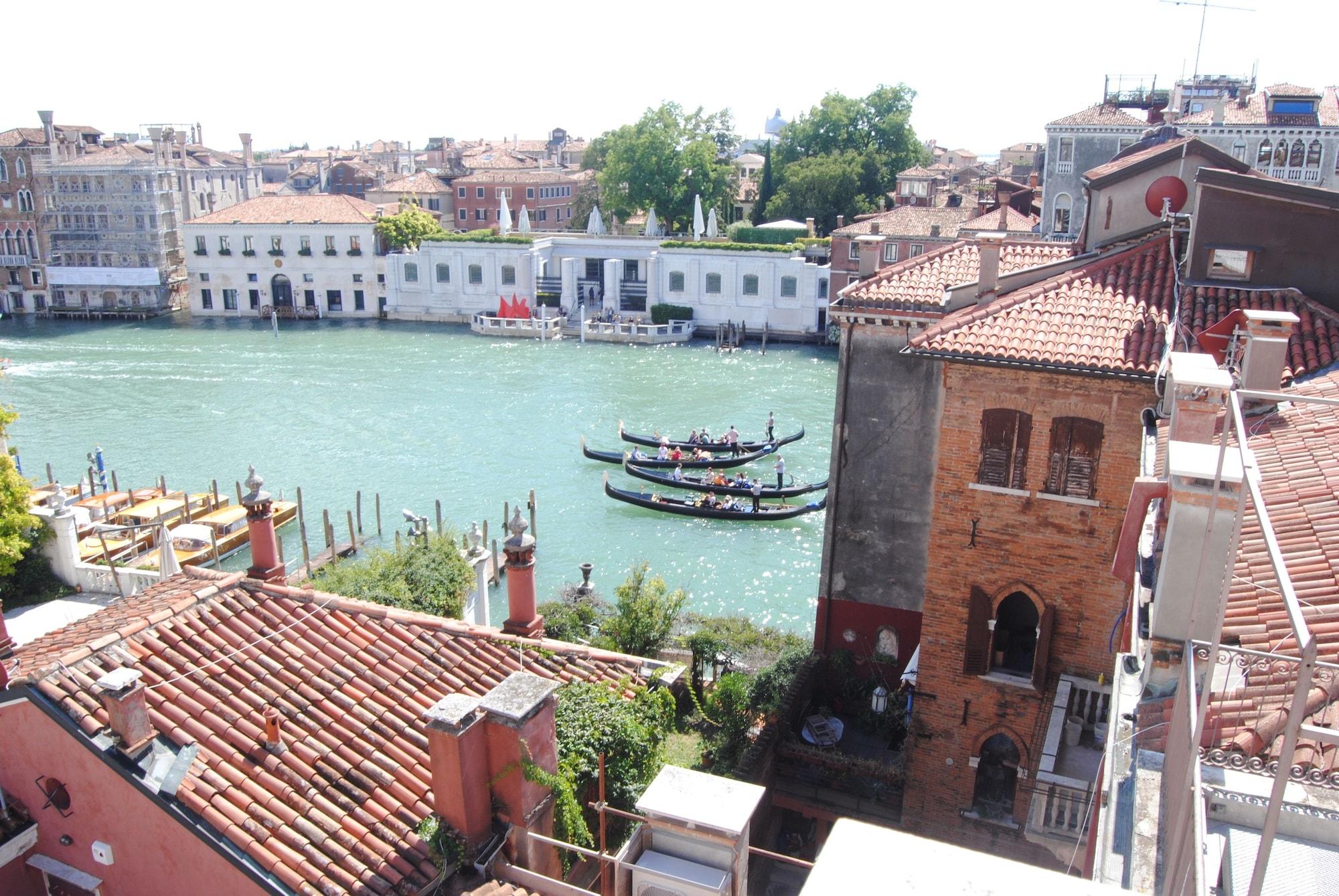 Hotel Dei Dragomanni Venecia Exterior foto